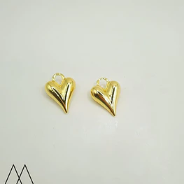Corazón alargado dorado