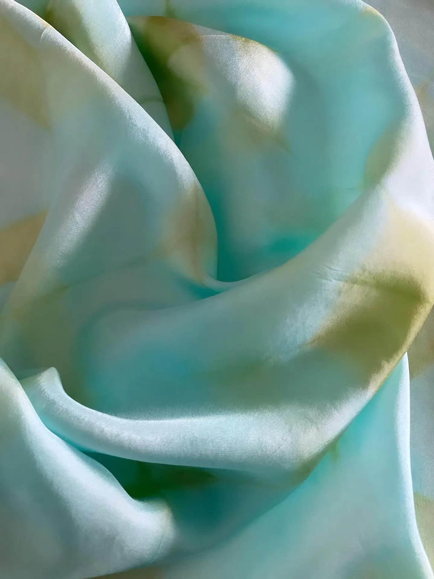Pañuelo seda agua turquesa 1
