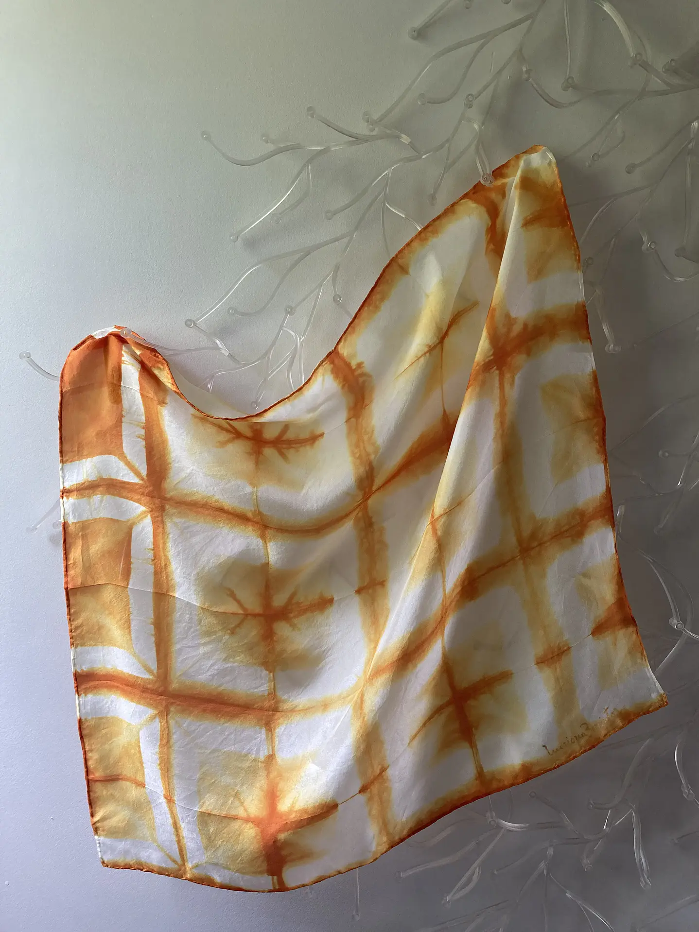 Pañuelo seda cuadro naranja 2