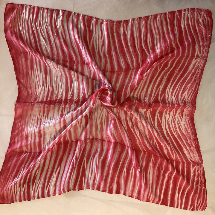 Pañuelo cuadrado arashi rojo 1