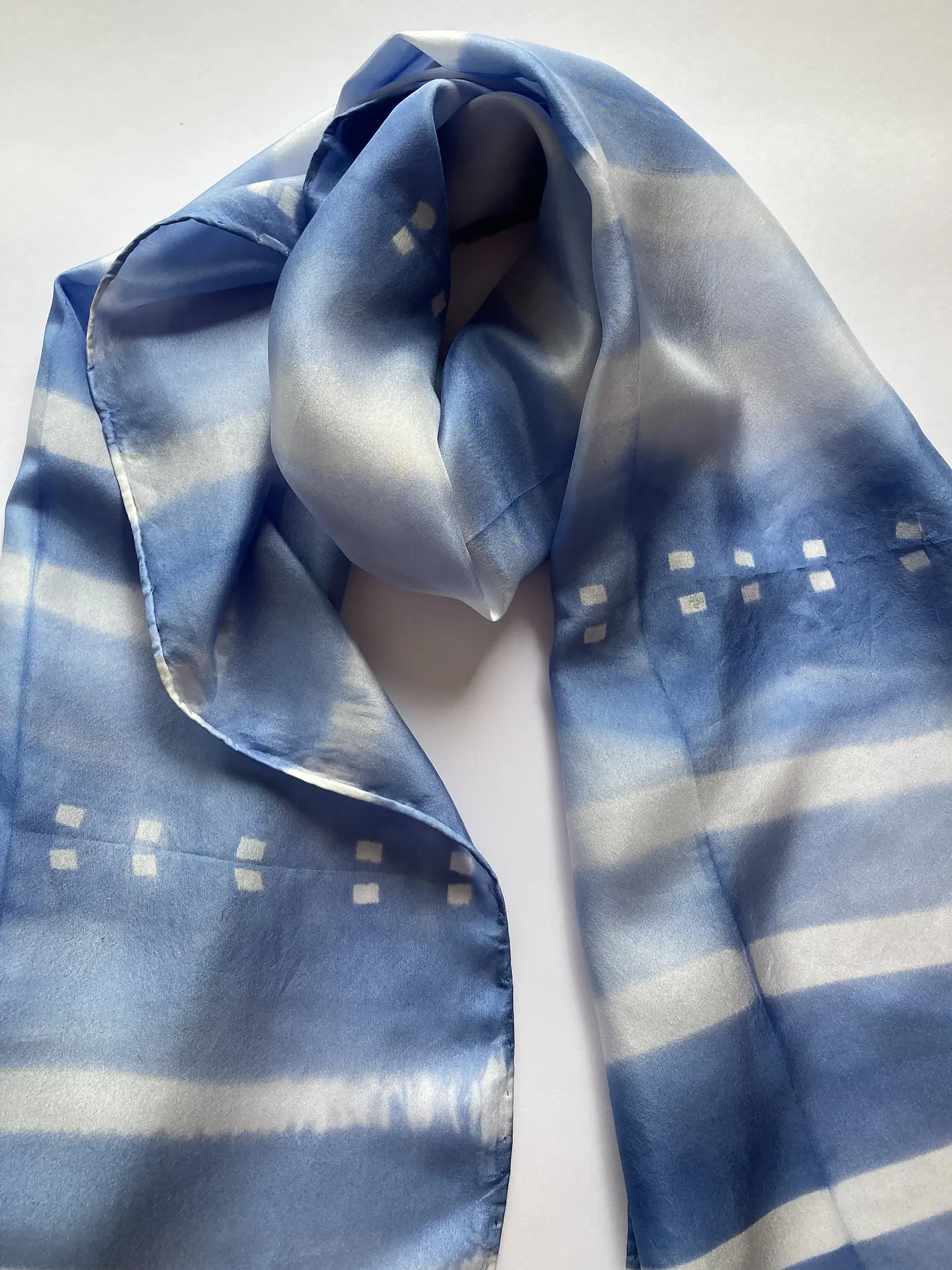 Pañuelo seda rayas azul 2