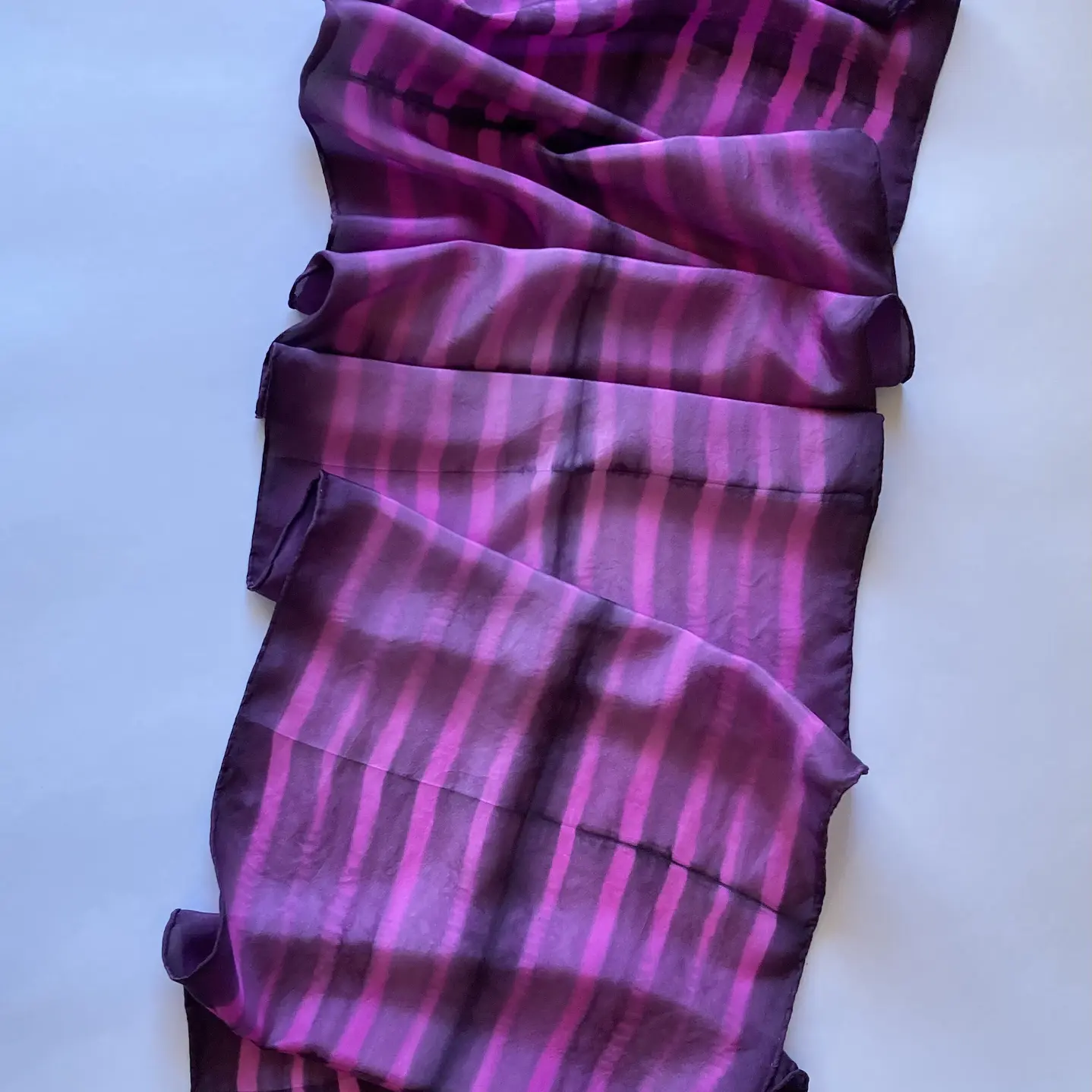 Pañuelo seda fucsia 3