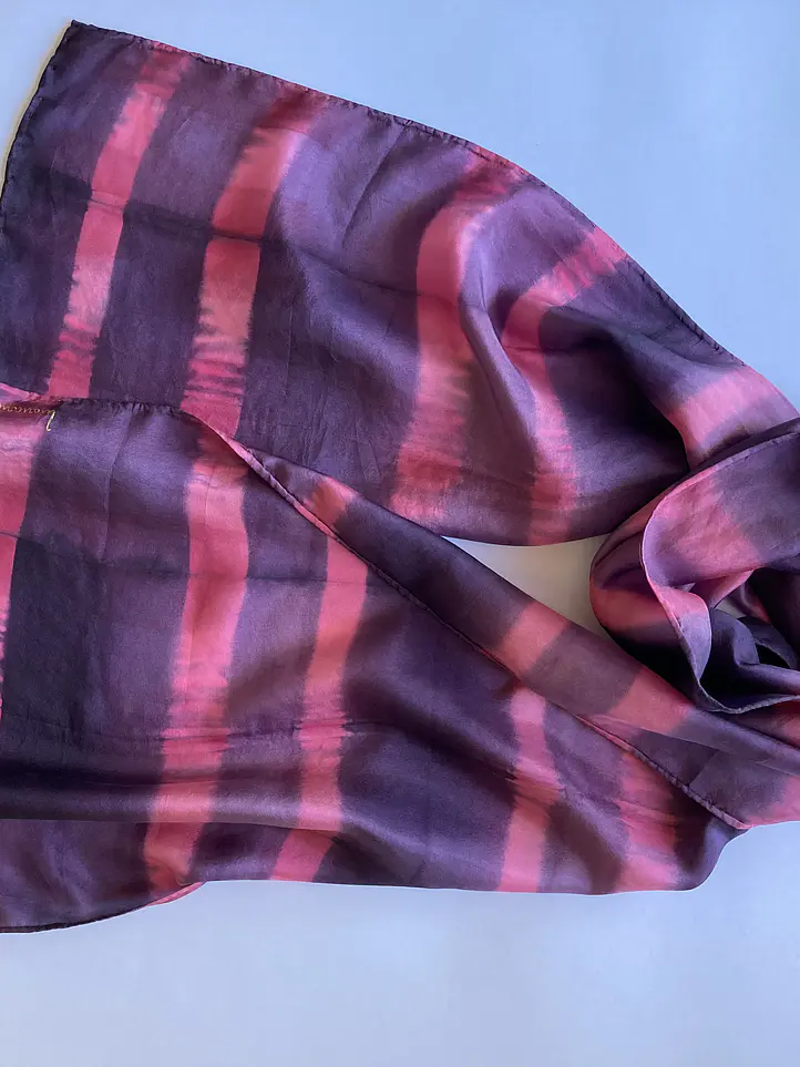 Pañuelo seda rayas uva 1
