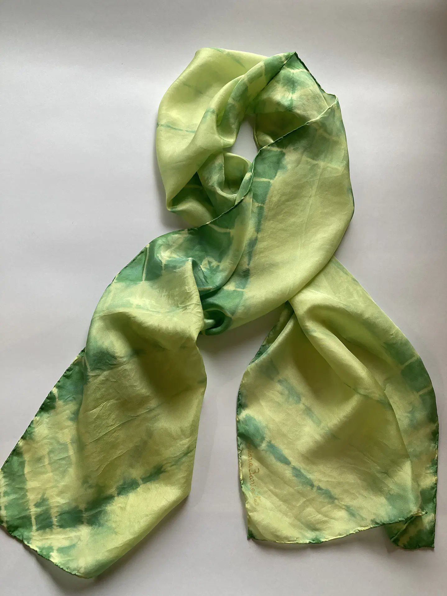 Pañuelo seda verde 2