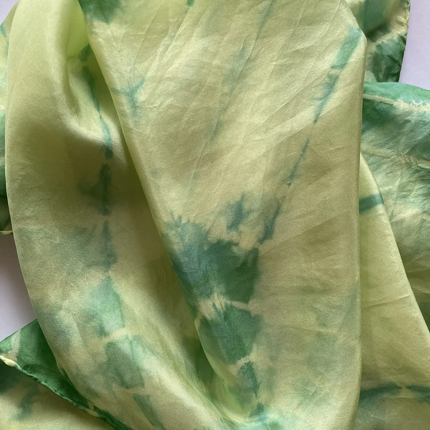 Pañuelo seda verde 4