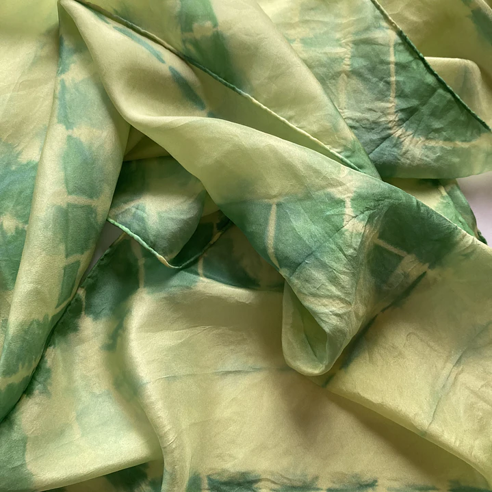 Pañuelo seda verde 5