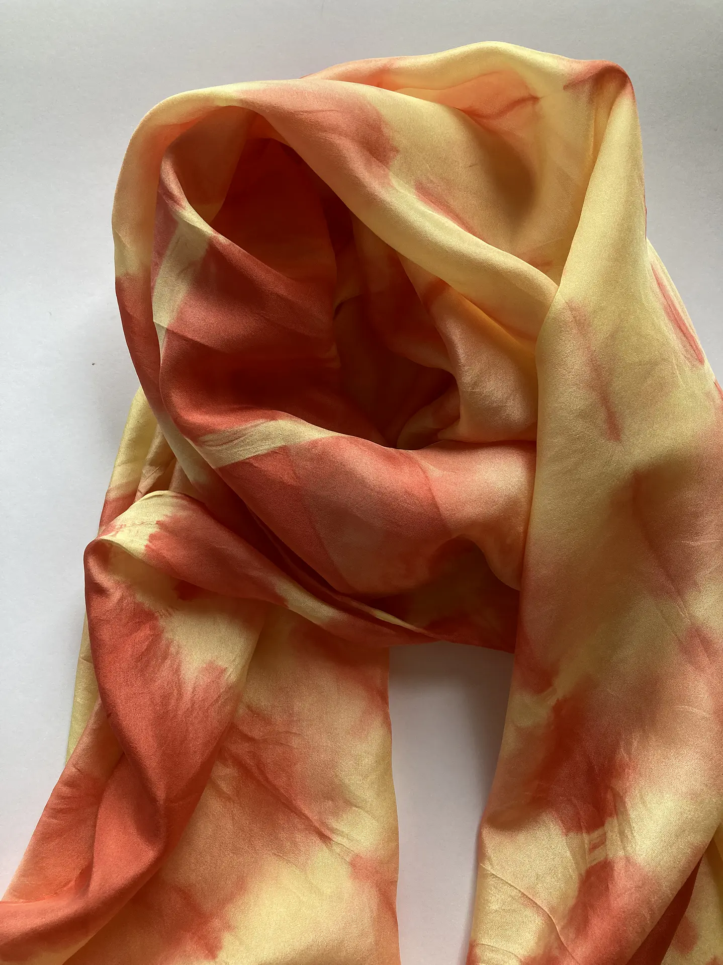 Pañuelo seda naranja 1