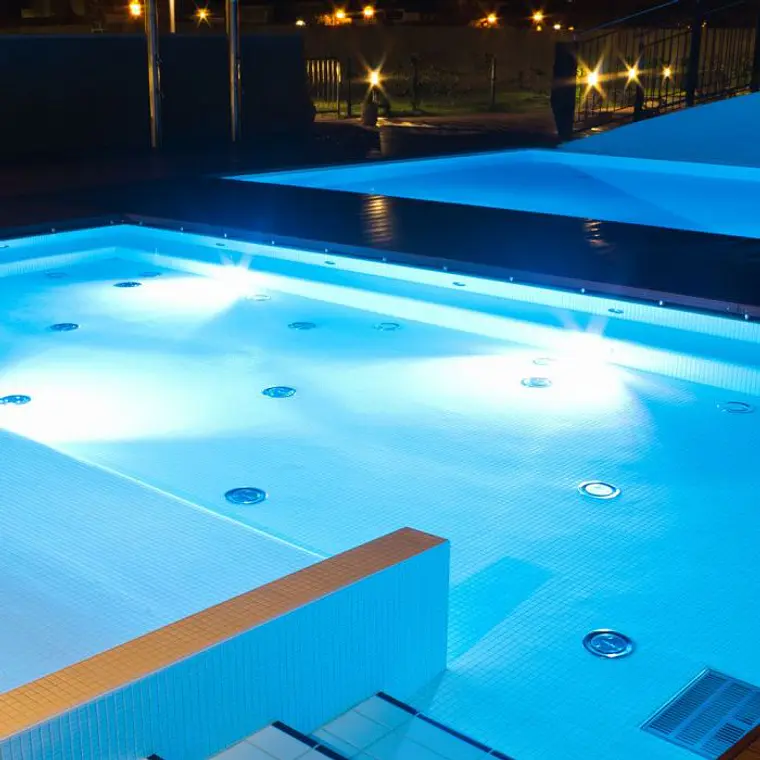 Lâmpada p/piscinas PAR56 18W 12V GX16D 6500K IP68 V-TAC 3