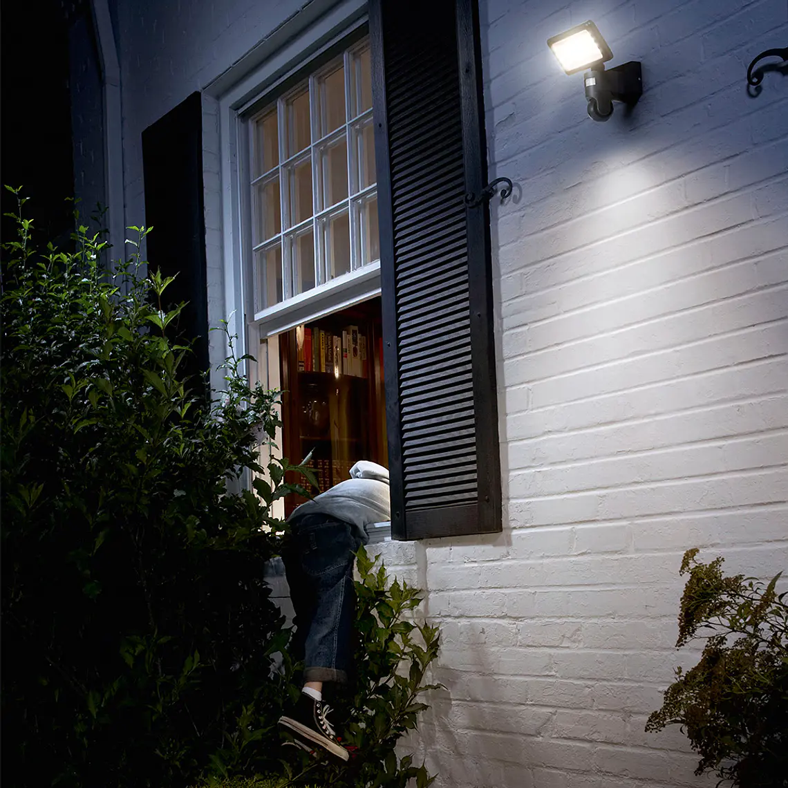 Projetor SMART+ Wifi flood camera control Ledvance 4