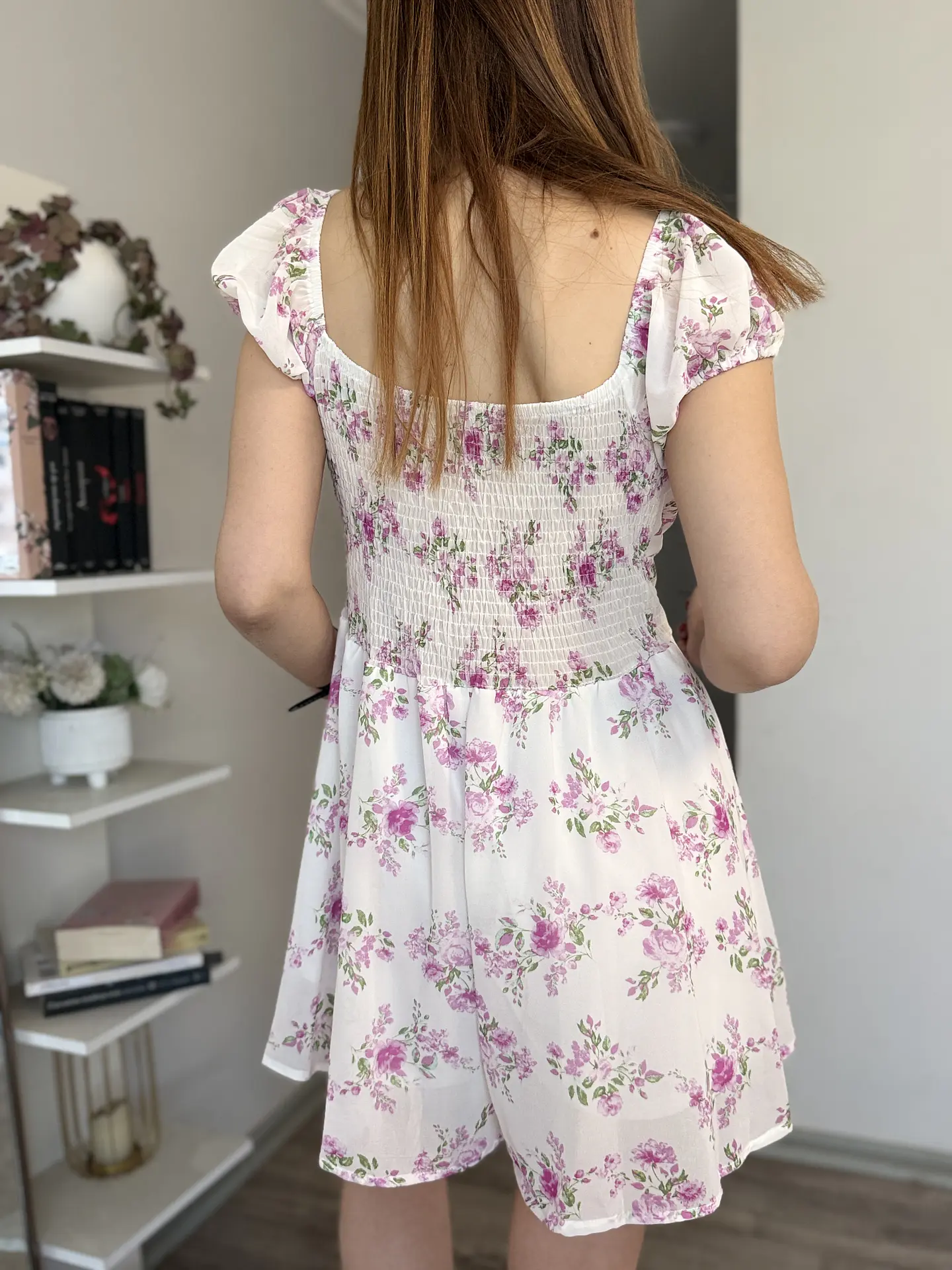 Enterito floral blanco 3