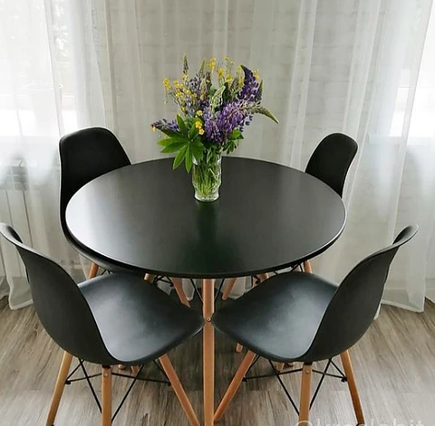 Comedor Redondo Melamina 4 Sillas Eames – Mesa 80cm