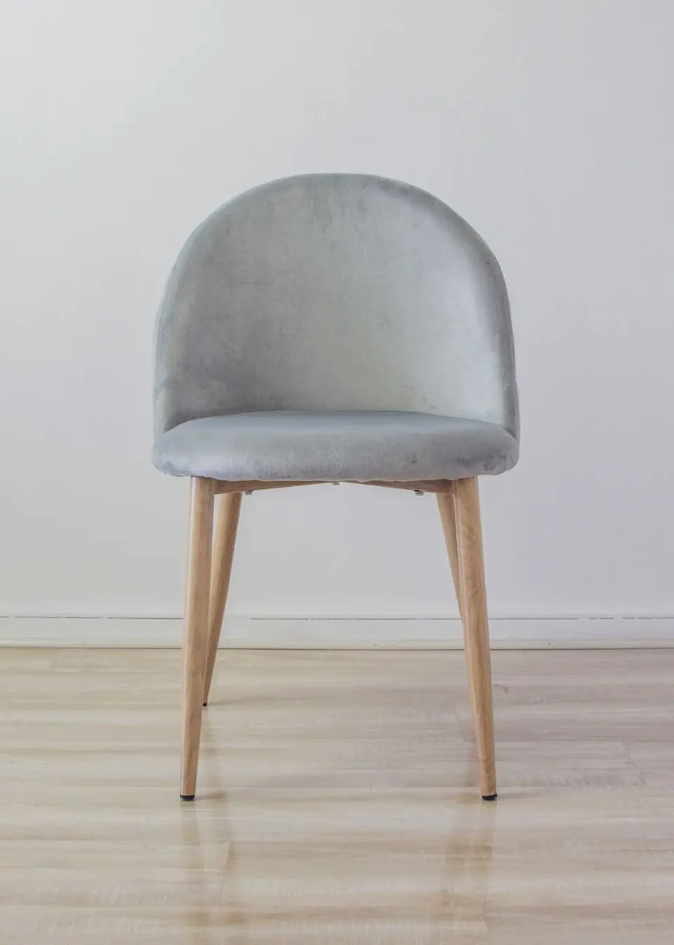 Silla Velvet  Tulip Gris Platino 3