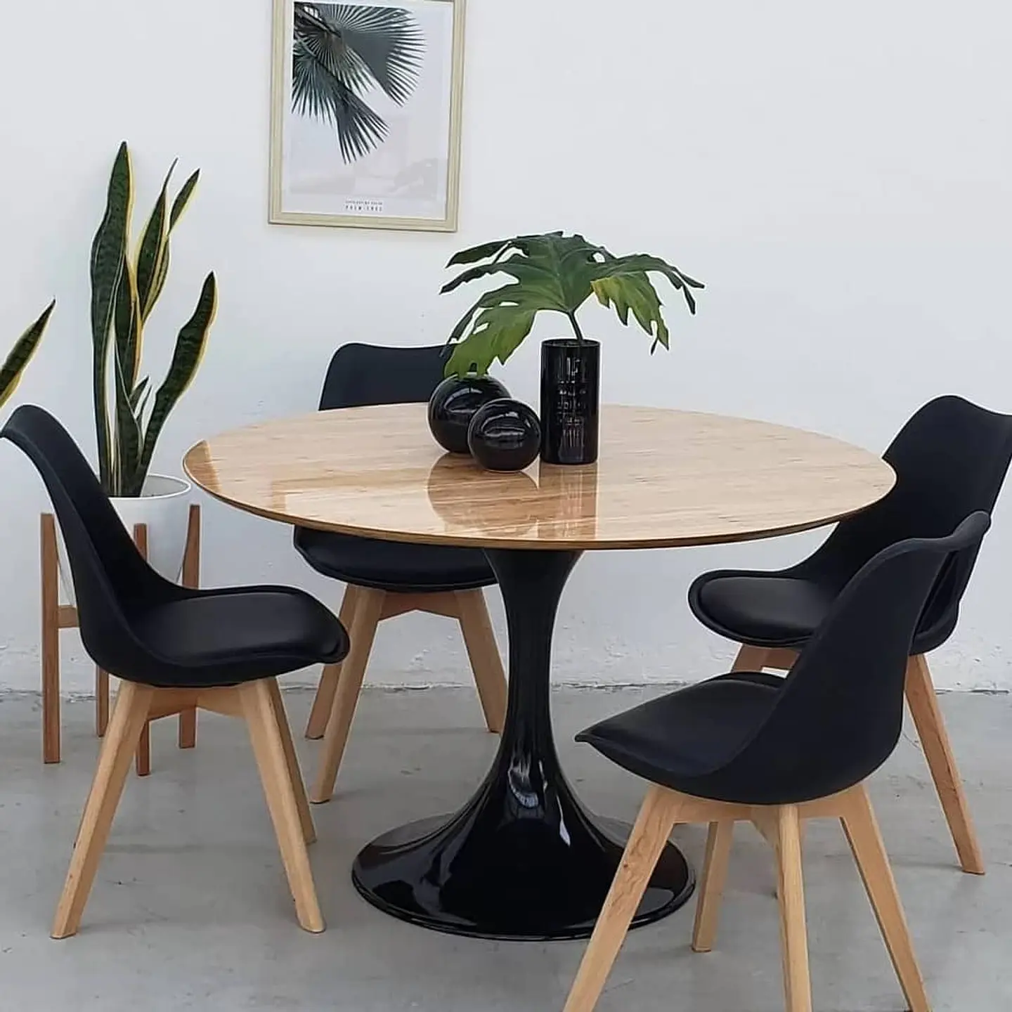 Comedor Tulip Moderno 1