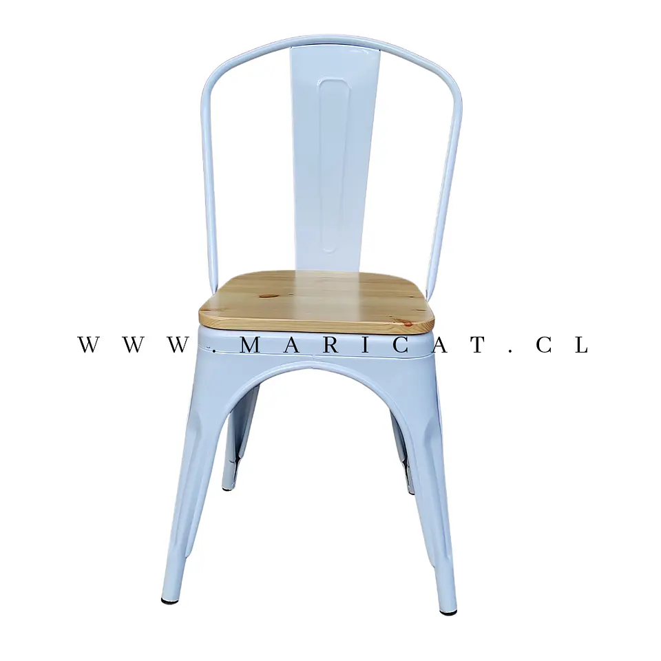 Silla Tolix Madera Negro – Restaurante, Terraza y Eventos 5