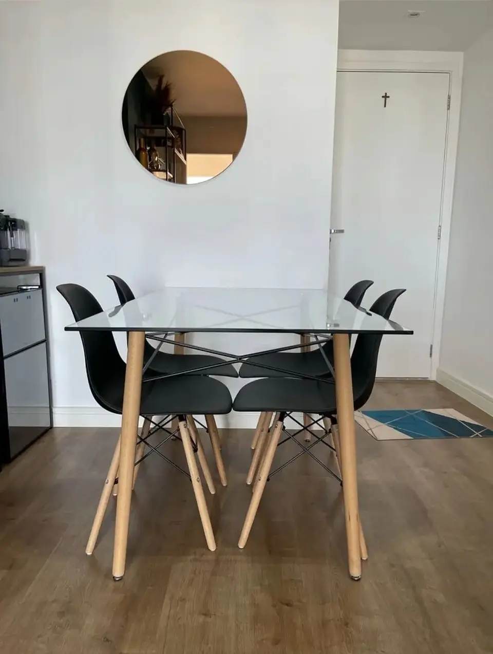 Comedor Rectangular Vidrio 4 Sillas Nordic – Mesa 140x90cm 1