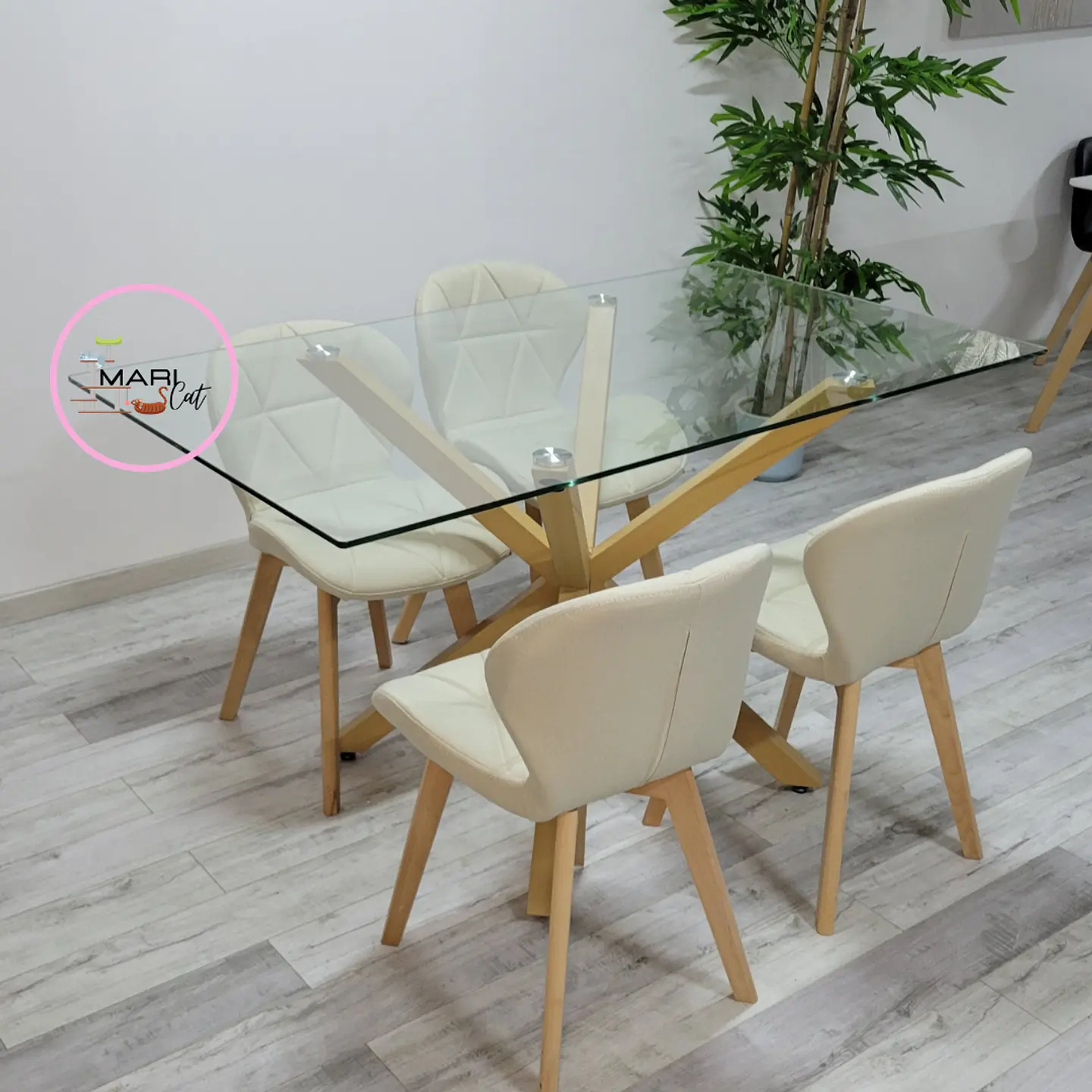 Mesa rectangular Warwick vidrio + 4 Sillas Mariposa Tulip lino- comedor 2
