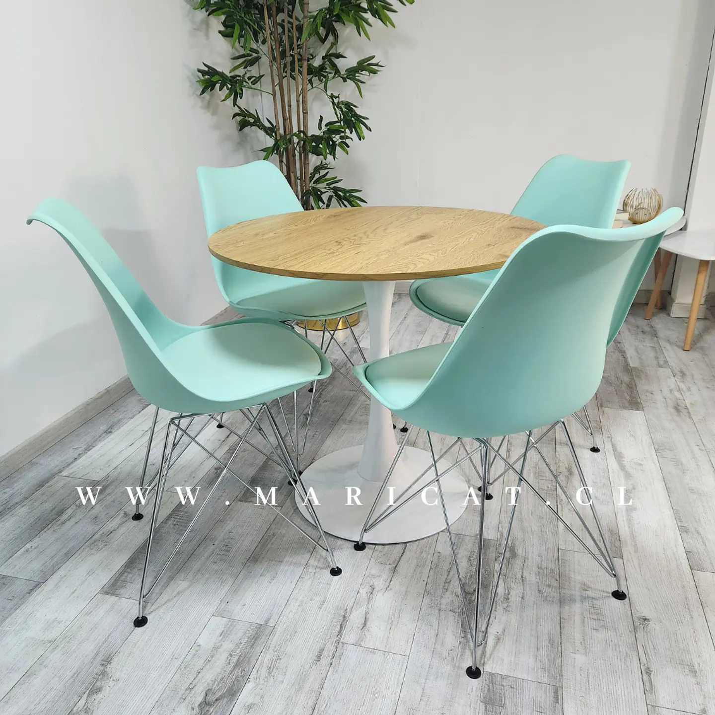 Comedor Redondo Mesa Tulip Wood Melamina + 4 Sillas Tulip Eiffel 1