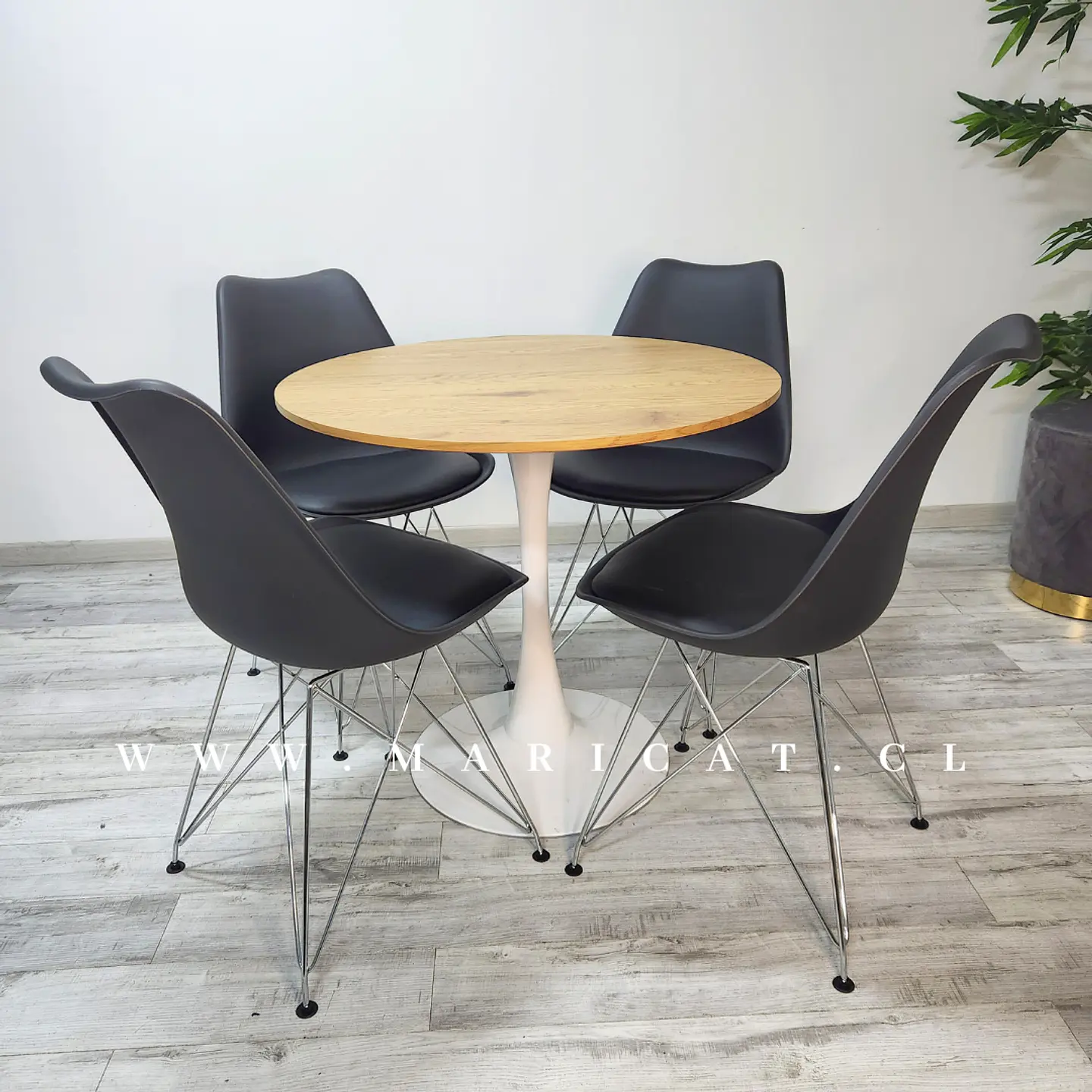 Comedor Redondo Mesa Tulip Wood Melamina + 4 Sillas Tulip Eiffel 3