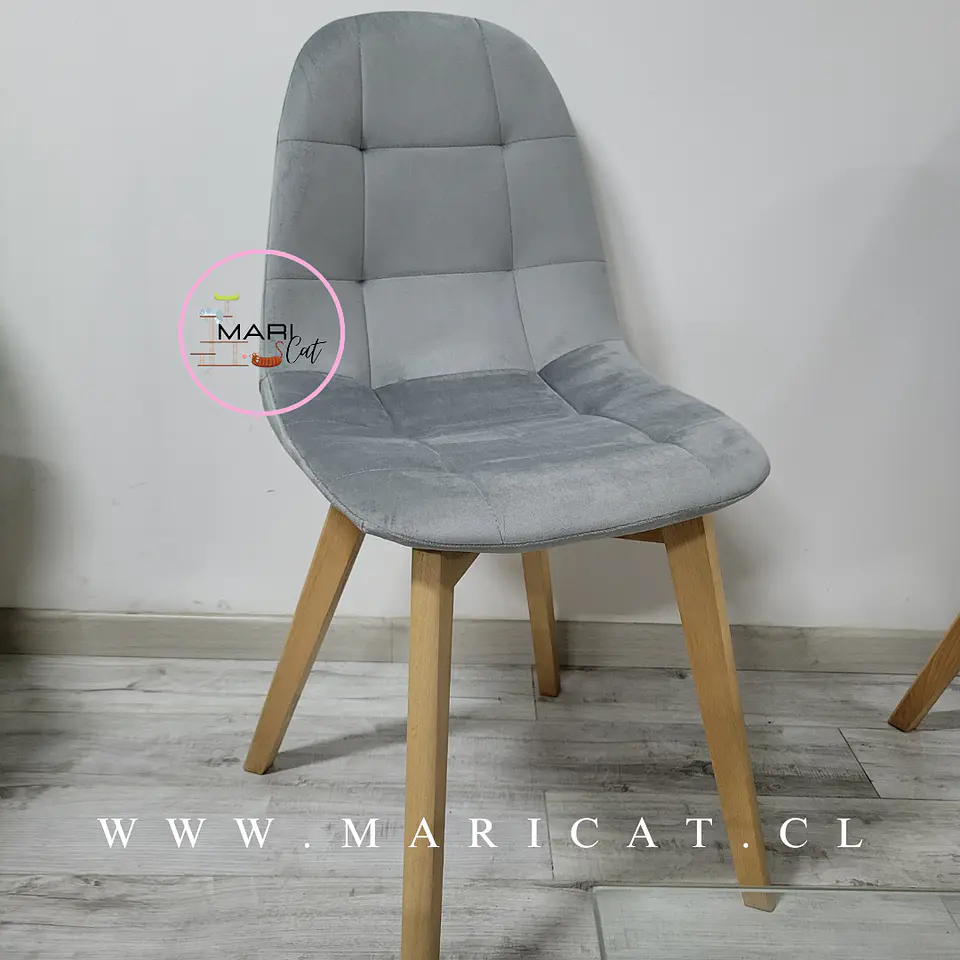 Silla Capitoné Felpa Wood Natural – Living y Recepción 5