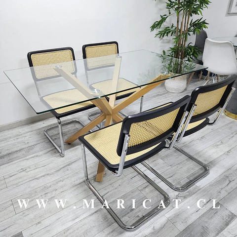 Mesa Rectangular vidrio Madrid Warwick + Silla Breuer Madera Rattan silver