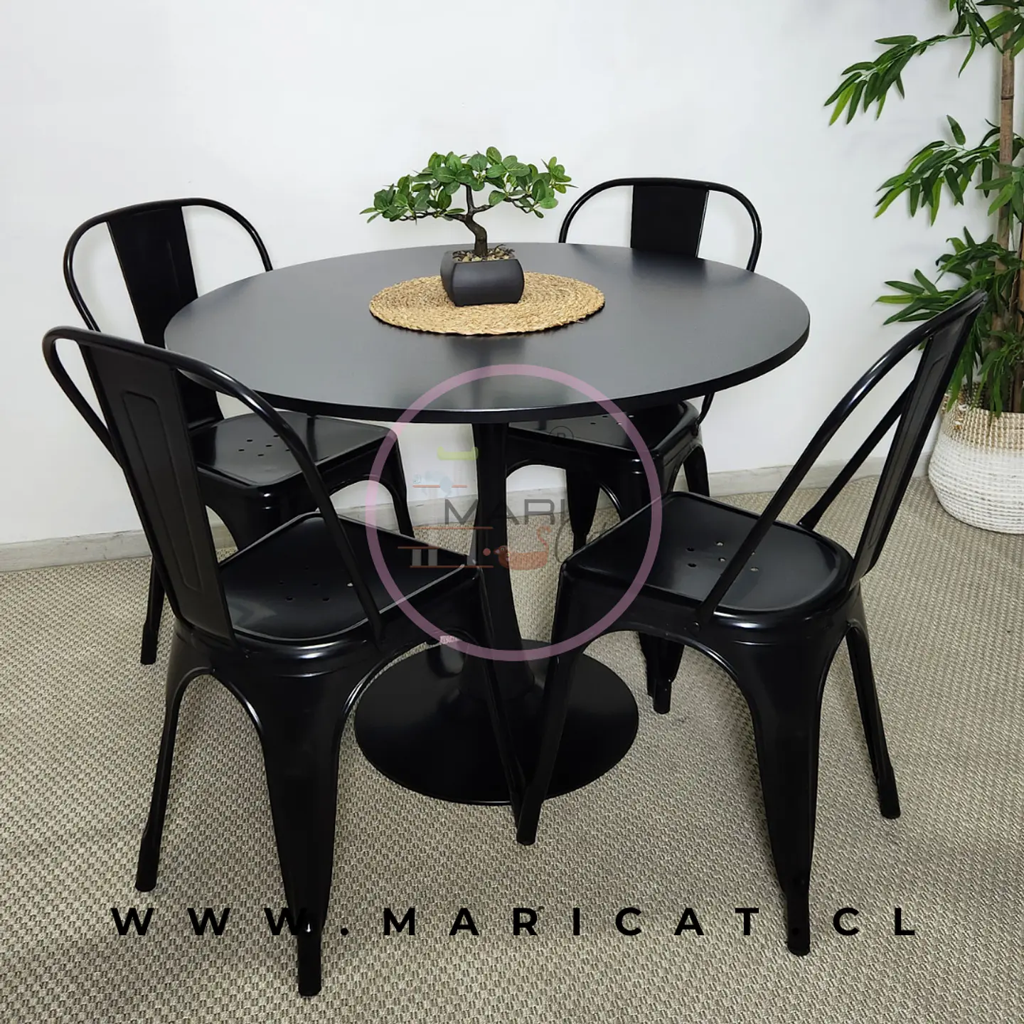 Comedor Redondo Mesa Tulip Melamina 75cm + 4 Sillas Tolix 2