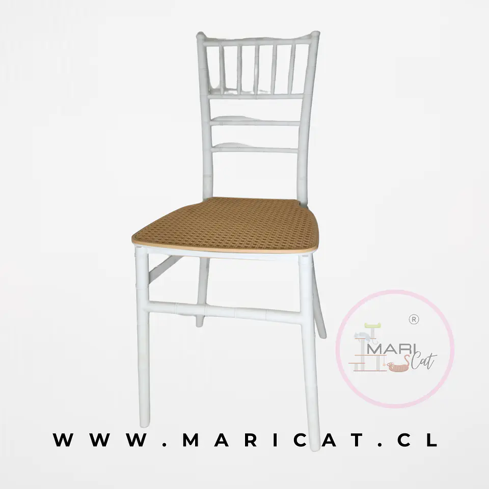 Silla Chiavari con Rattan Polipropileno apilable 1