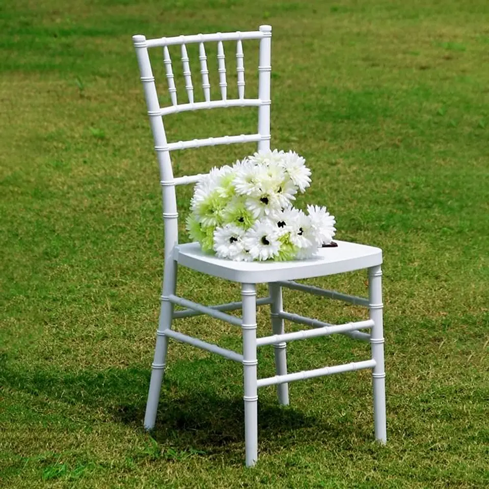 Silla Chiavari Polipropileno Apilable 2