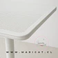 Mesa Tulip Cuadrada Blanca de Polipropileno con Pie Central para Terraza y Uso Comercial - Miniatura 2