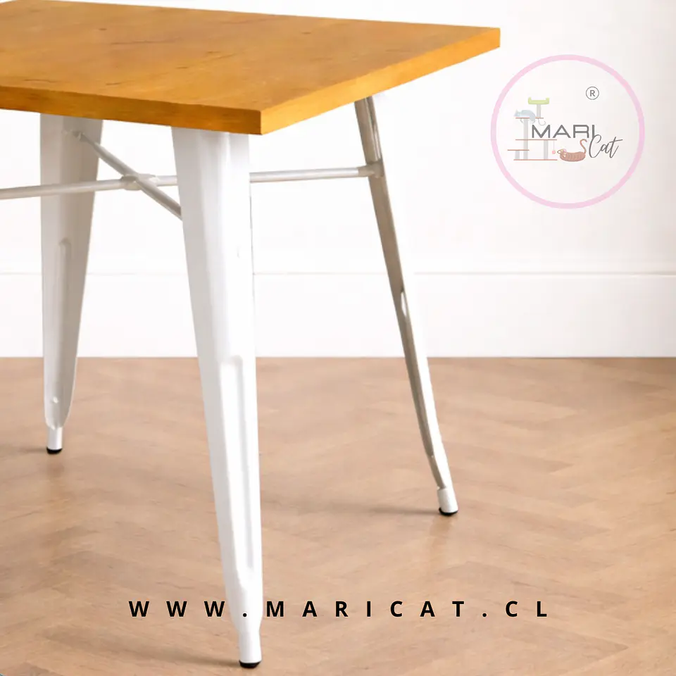 Mesa Tolix Cuadrada Blanca con Base de Madera y Patas de Metal Exterior  2