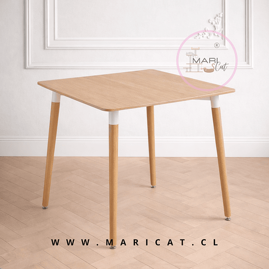 Mesa Cuadrada Eames Wood de Madera de Haya 80x80