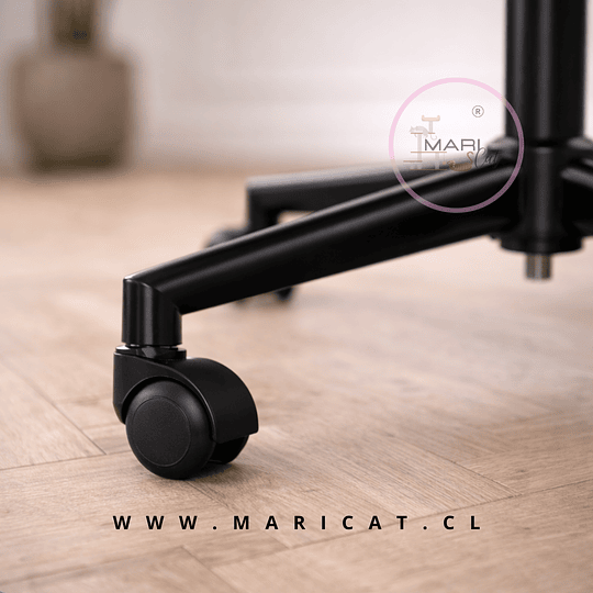 Silla de Oficina King Giratoria con Pistón a Gas y Tapiz en Felpa Beige