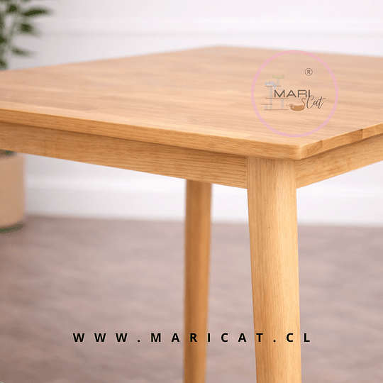 Mesa Vema 60x60 cm de Madera Natural – Diseño cafetería terraza