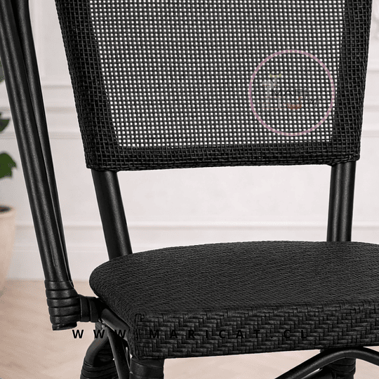 Pack de 4 Silla Bistro Parisina Textileno Negro con Estructura de Aluminio