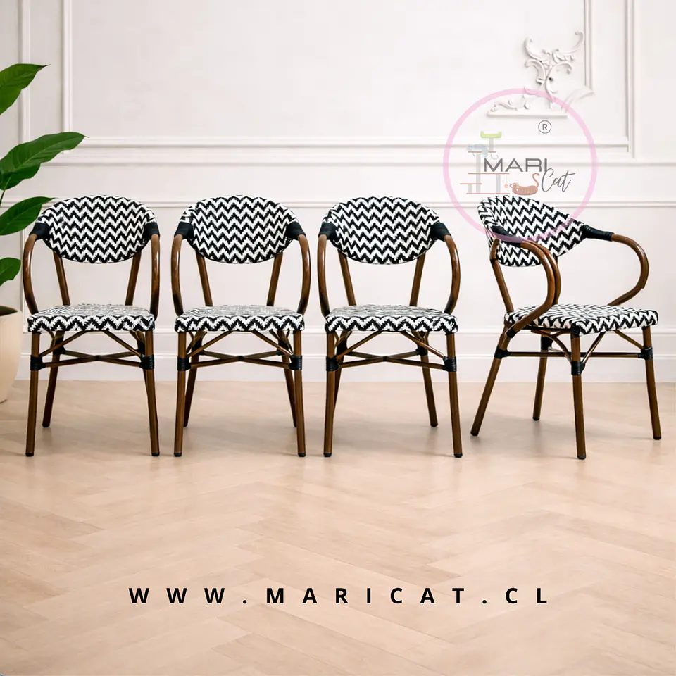 Pack de 4 Sillas Bistro Parisina Rattan Blanca y Negra 1