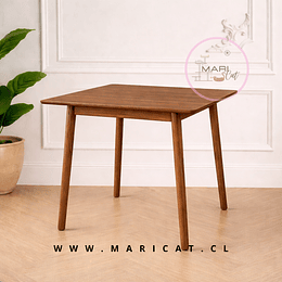 Mesa Vema 60x60 cm de Madera Natural – Diseño cafetería terraza