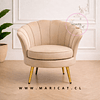 Poltrona Pétalo Felpa Beige con Patas de Metal Doradas o Negras – Diseño Compacto y Elegante