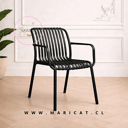 Silla Butaca France de Polipropileno Negro con Apoyabrazos – Apilable, Resistente y Diseño Moderno