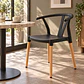 Silla Wishbone Polipropileno Negro Base Madera Natural apilable - Comedor Cafetería Restaurante - Miniatura 3