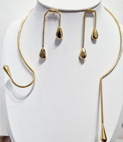 Conjunto  AQ D 15