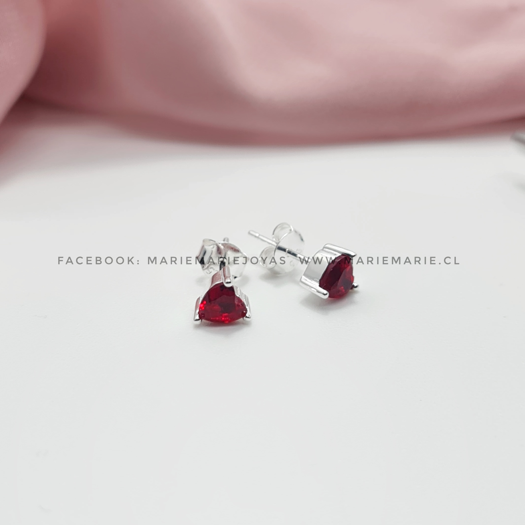 Aros Corazon Rojo