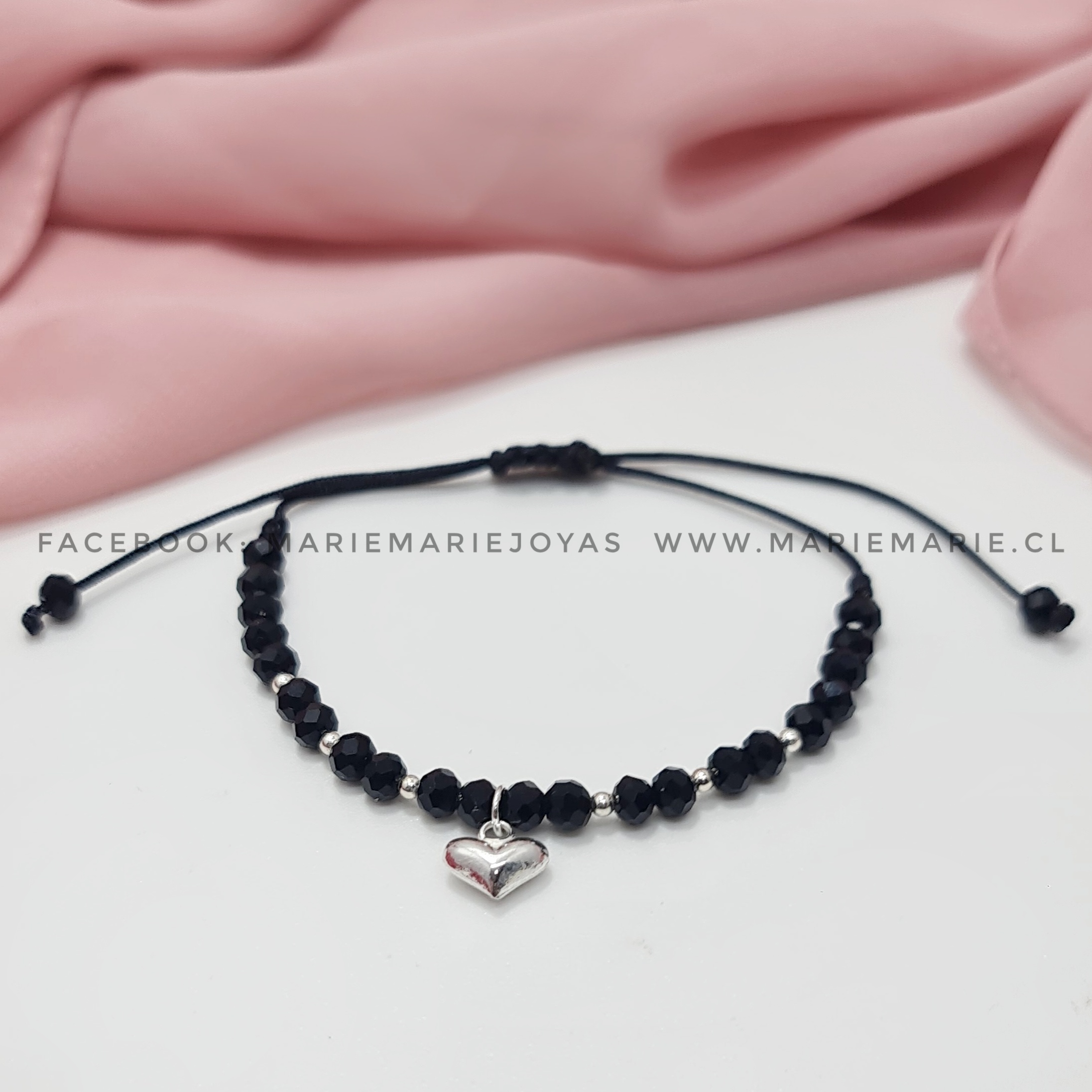 Pulsera Negra Corazón