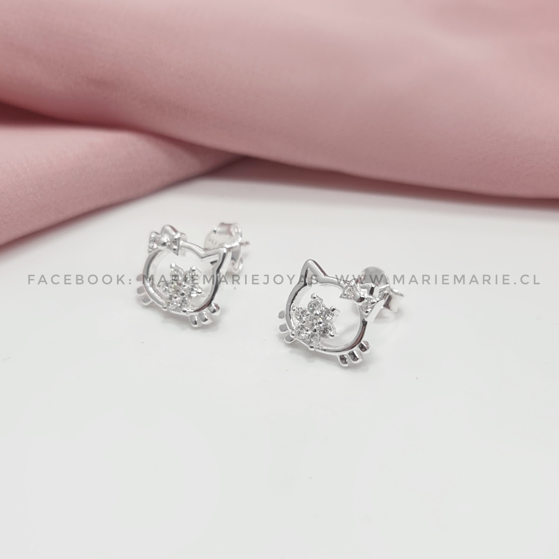 Aros Hello Kitty