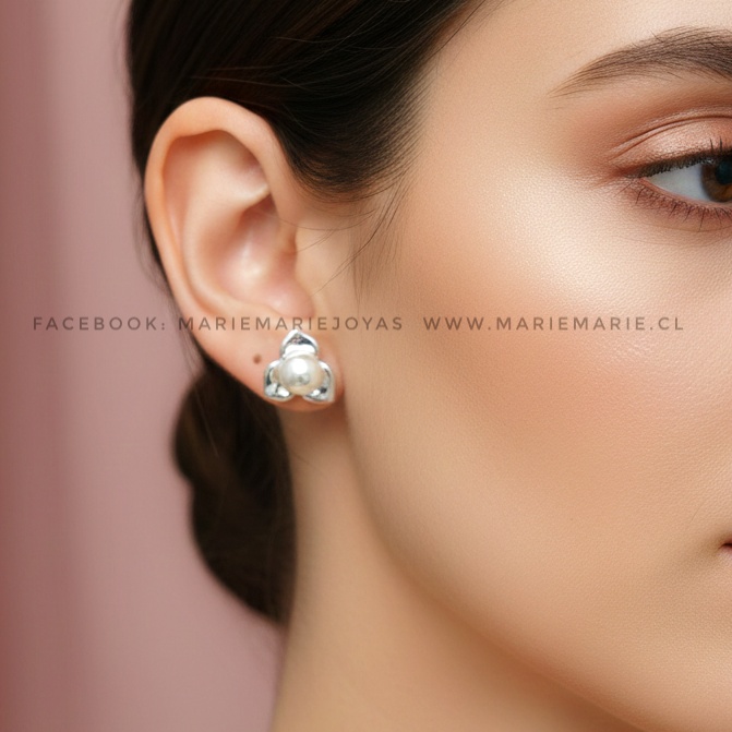 Aros flor anacarada con perlas