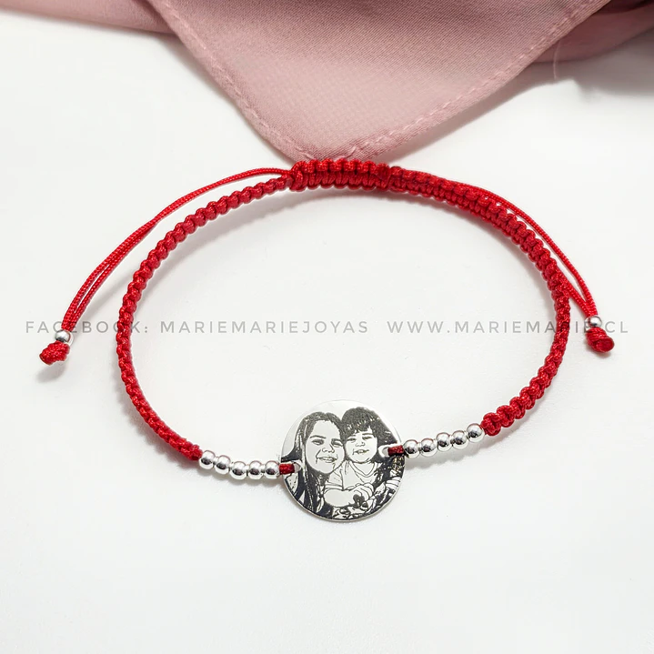 Pulsera Roja Fotograbado 1