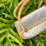 M Muse Rattan     (Qenqo cuadrado)