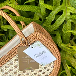 M Muse Rattan     (Qenqo cuadrado)