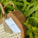 M Muse Rattan     (Qenqo cuadrado)