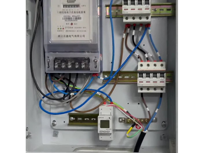 Wallbox 11 kW | 16A | Cabo 5 ou 10m | App Wi-Fi | RFID | Ecrã LCD | DLB - Balanceamento Carga 4