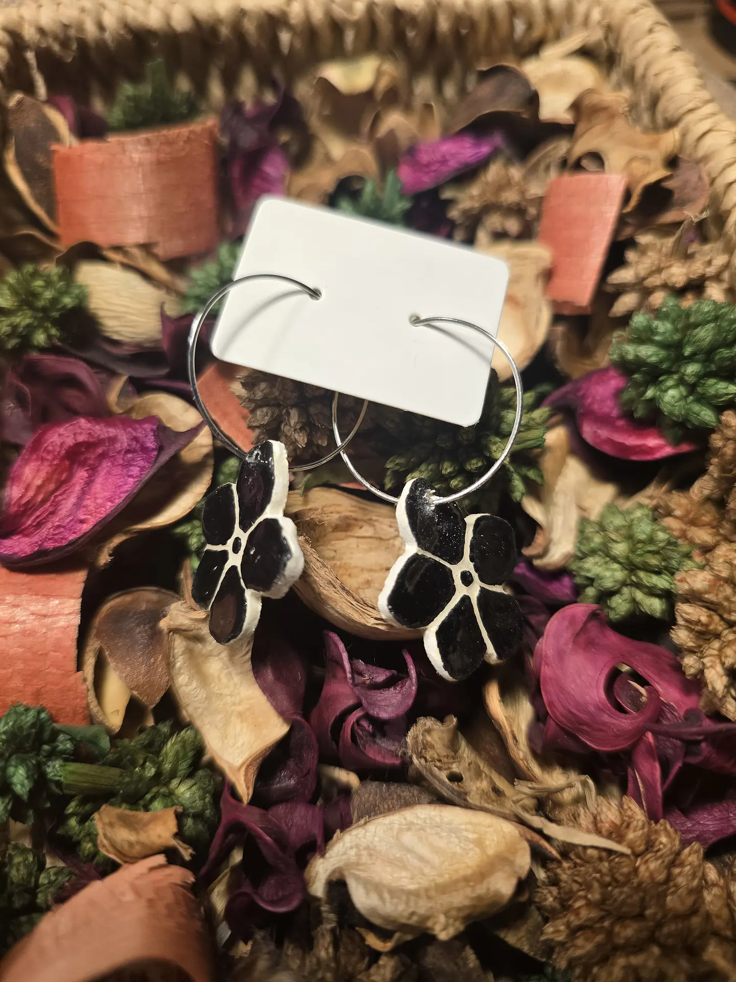 Pendientes Aro Flor Nero 2