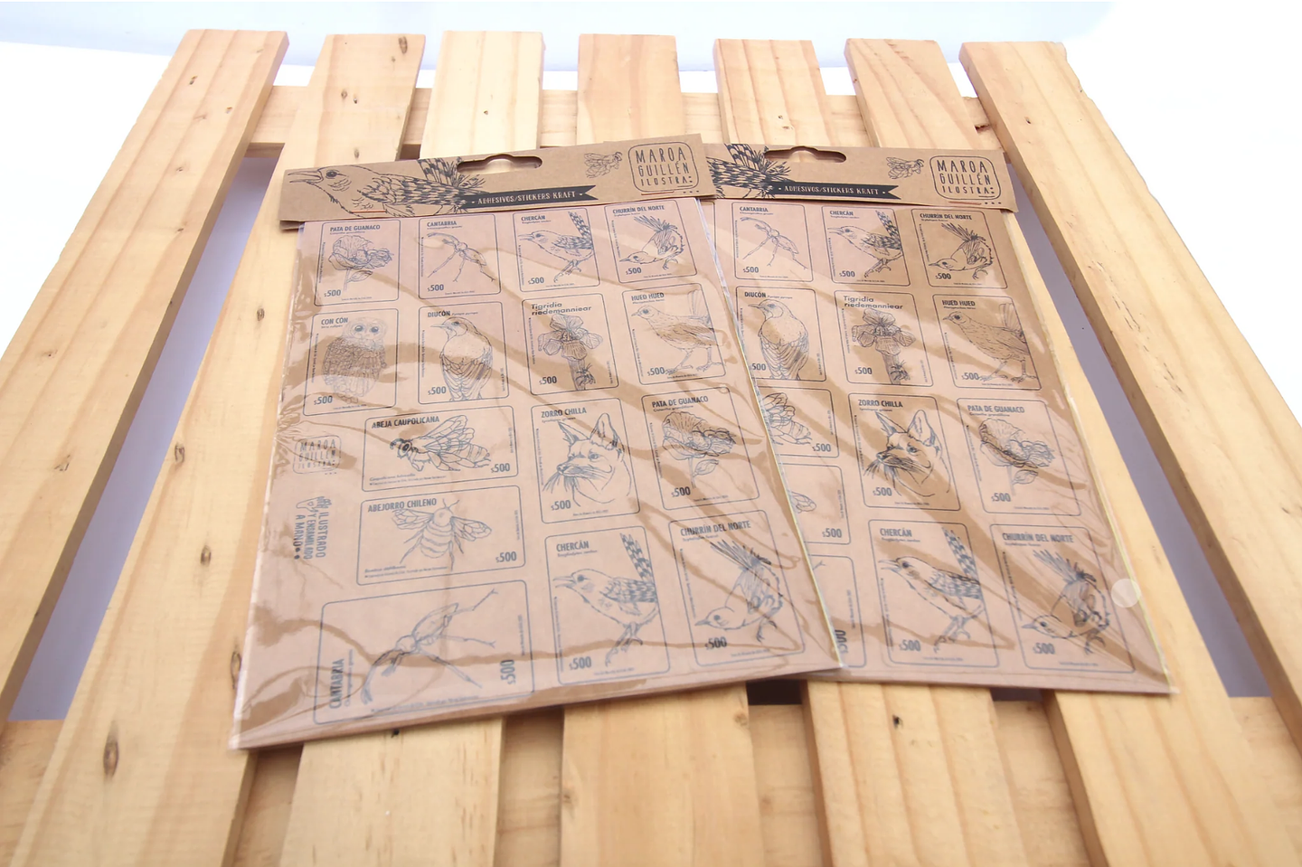 Set de Stickers troquelados tipo estampillas retro (4 hojas) 10